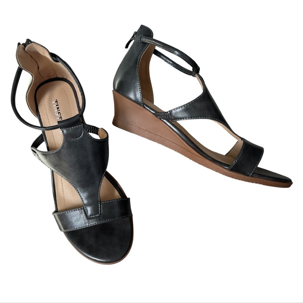 TINSTREE Women's Wedge Comfort Sandal Ankle T-Strap Back Zip Gunmetal Leather 9
